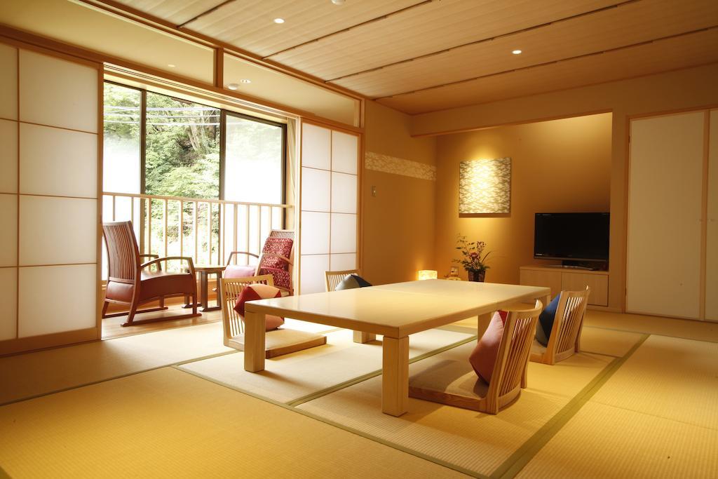 Yuraku Kinosaki Spa & Gardens Toyooka  Exterior photo